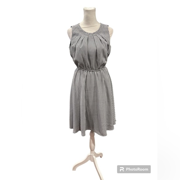 Elle Black & White Checkered Fit and Flare Dress Size XS NWT - Picture 1 of 5